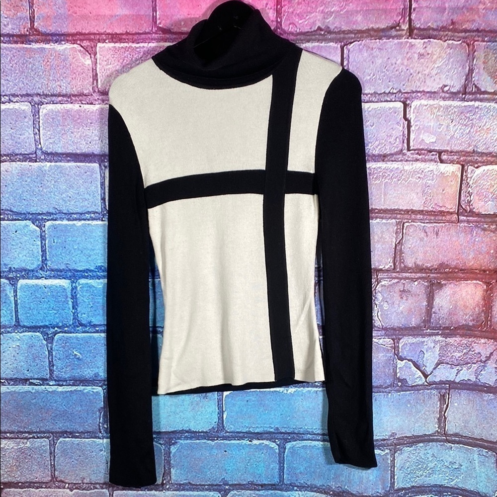 J.J. BASICS Medium Black White Colorblock Mock Neck Long Sleeve Top Minimalist M